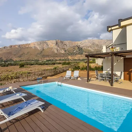Villa With Sea View Private Pool