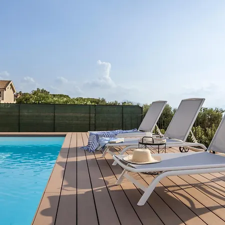 Villa With Sea View Private Pool